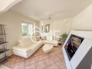 MAISON AVEC PISCINE SECTEUR PUYMARET